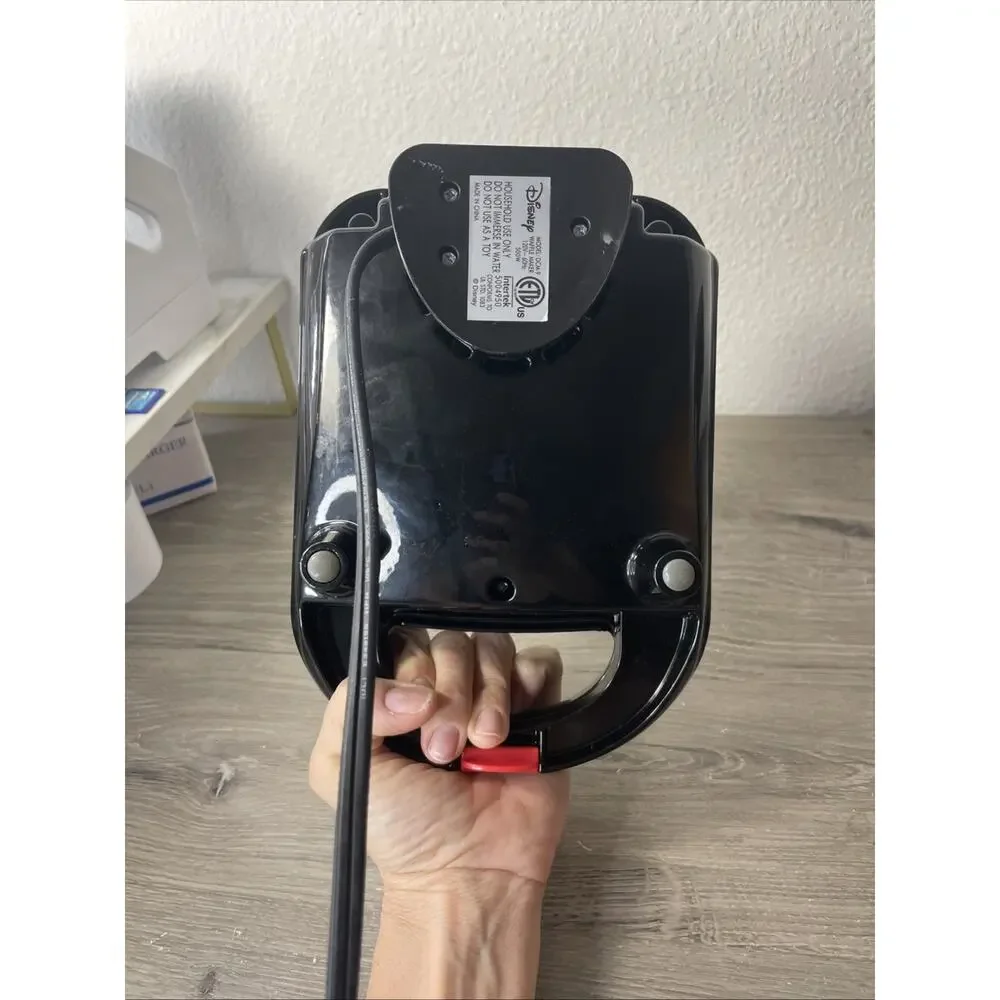 Disney DCM92 Mickey Mini Waffle Maker Black